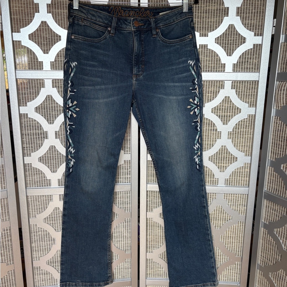 Wrangler Women's Dark Blue Straight Leg Jeans with Embroidery